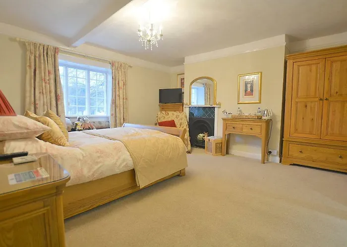St Leonards Farmhouse